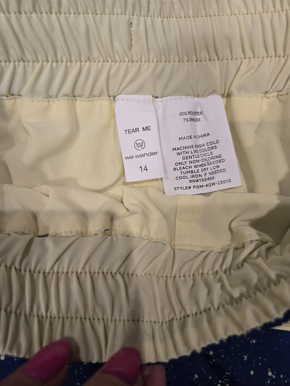 We Wander Girls Athletic Shorts – NWT – Star Print - Picture 3 of 3